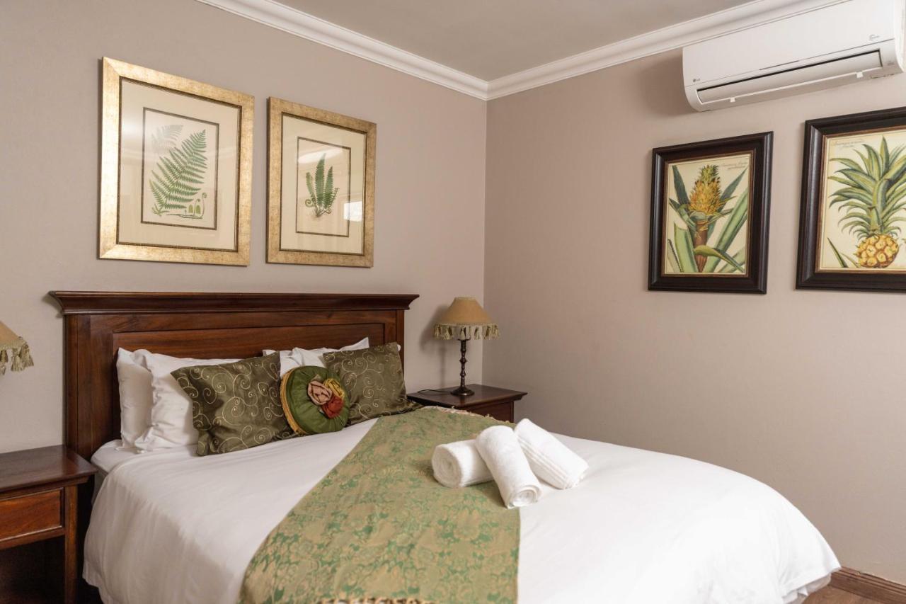 Fatmols Guest Lodge جوهانسبورغ المظهر الخارجي الصورة